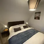 International Nyaraló