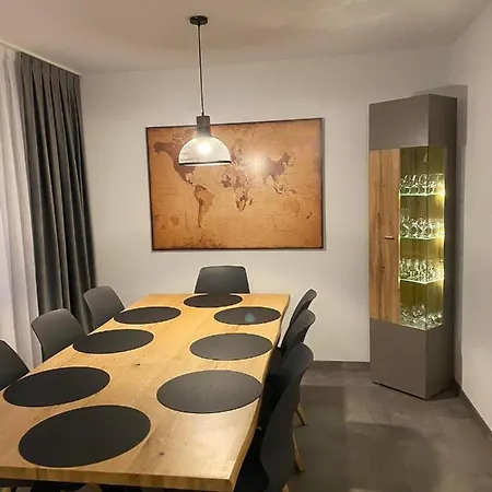 International Бад-Гарцбург